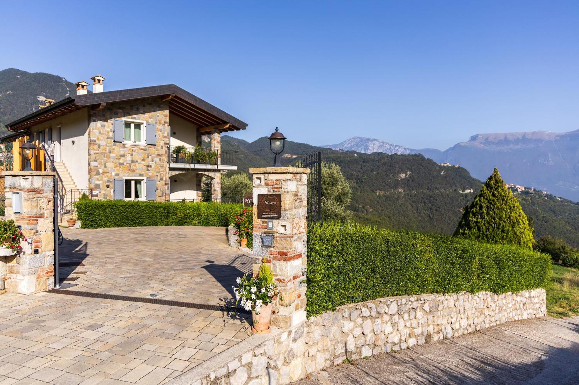 Mos Country House Tremosine 외부 사진